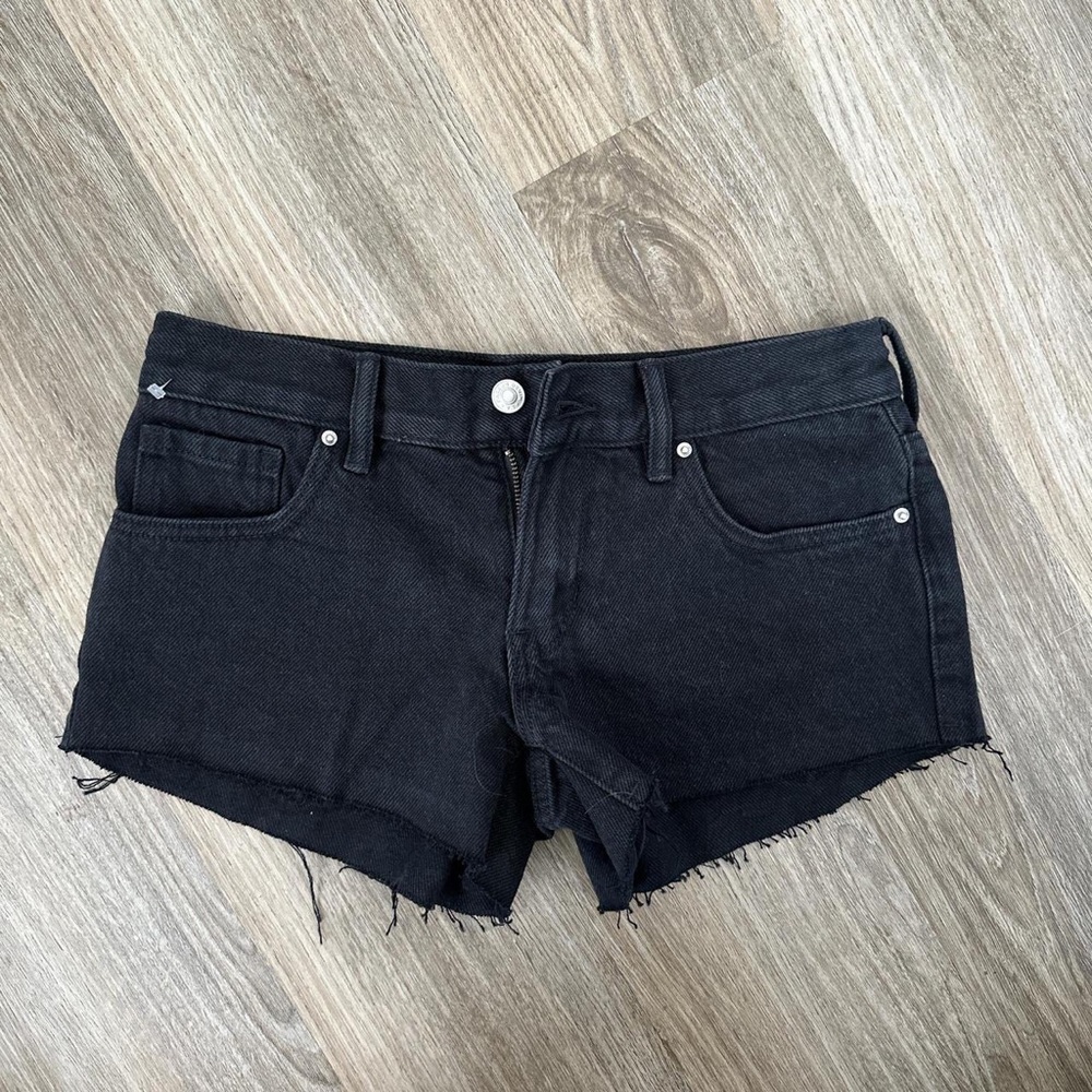 ⚠️SOLD⚠️Denim Pacsun LOW RISE shorts